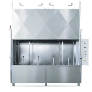 Masina automata Geicos Washer Easy Four din inox AISI 304 pentru spalarea simultana a 4 butoaie cu detergent ecologic incalzit.