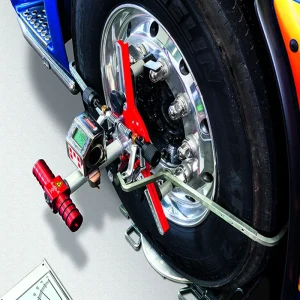 echipamente reglat directia vehicule grele pentru camioane si TIR cu stand profesional de geometrie